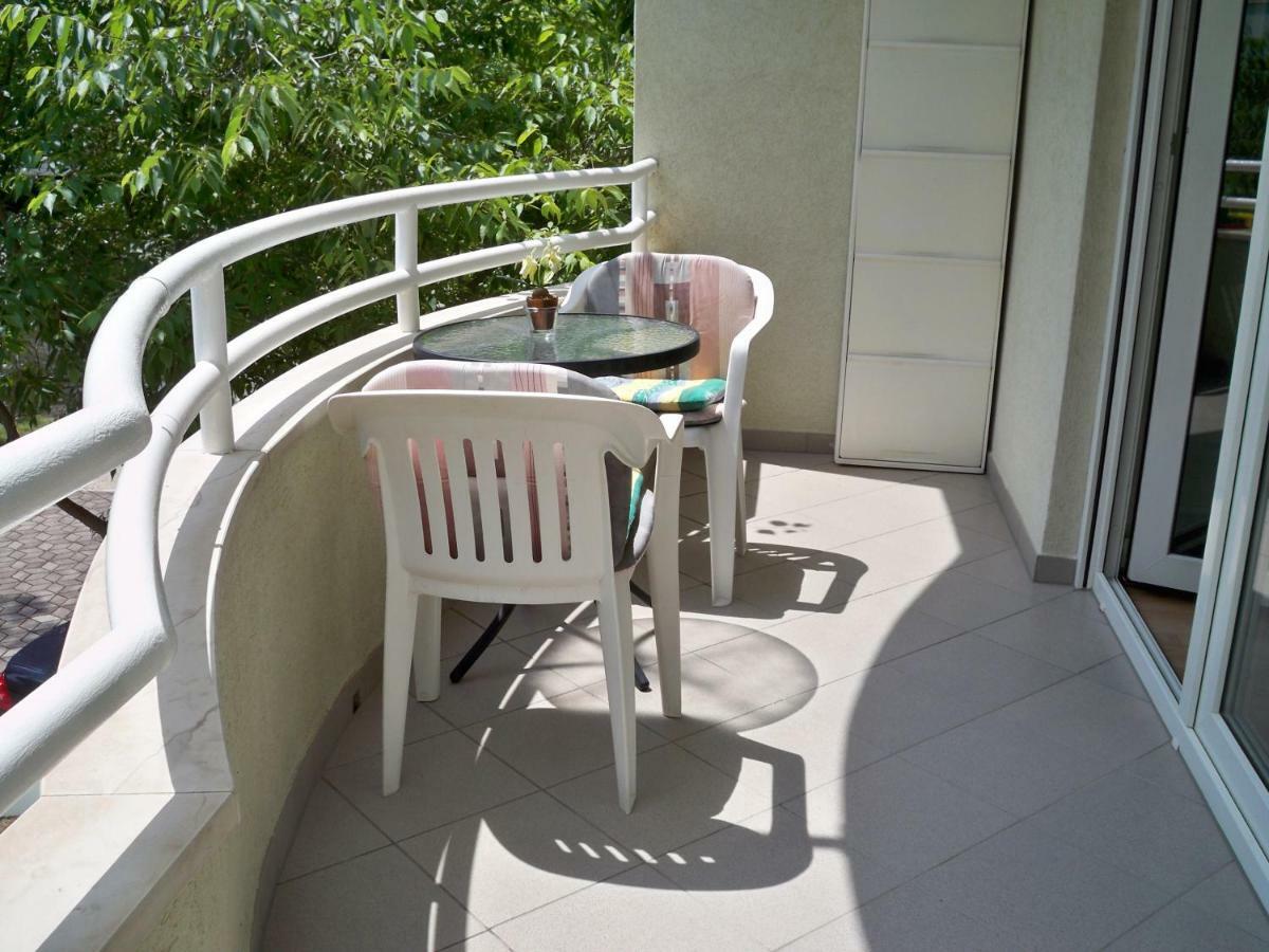 Apartmani Perkovic Baska Voda Ngoại thất bức ảnh