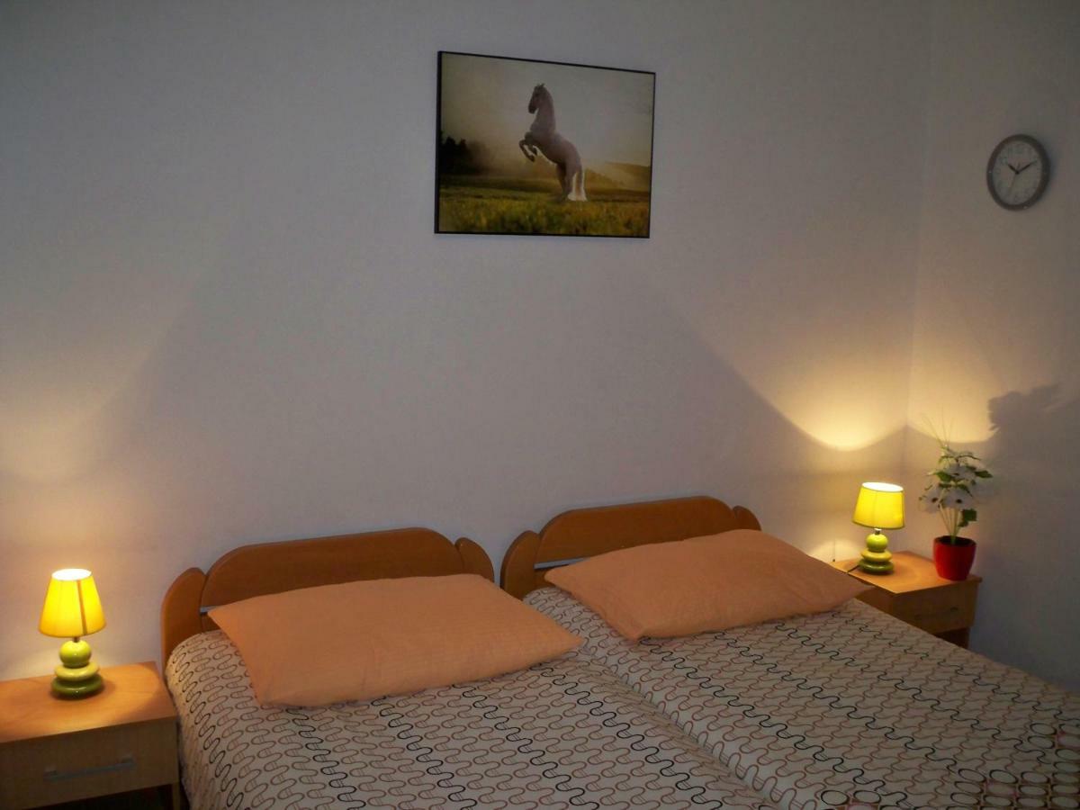 Apartmani Perkovic Baska Voda Ngoại thất bức ảnh
