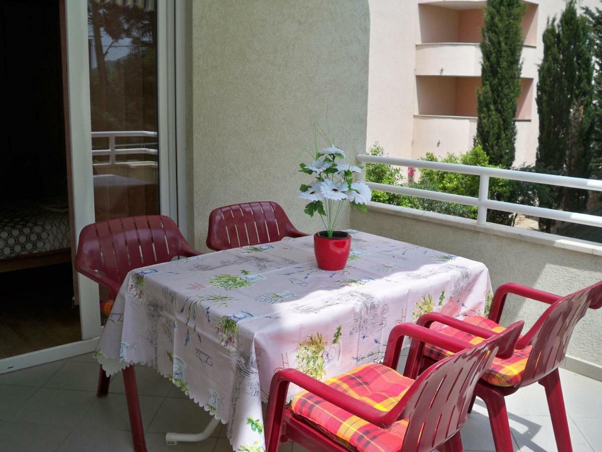 Apartmani Perkovic Baska Voda Ngoại thất bức ảnh