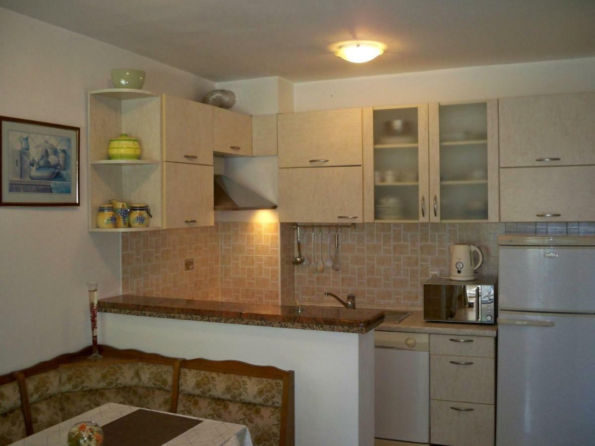 Apartmani Perkovic Baska Voda Ngoại thất bức ảnh