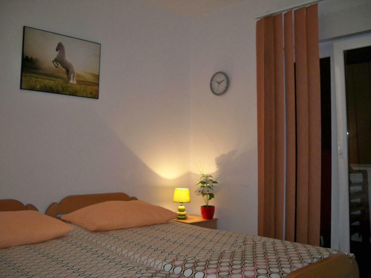 Apartmani Perkovic Baska Voda Ngoại thất bức ảnh