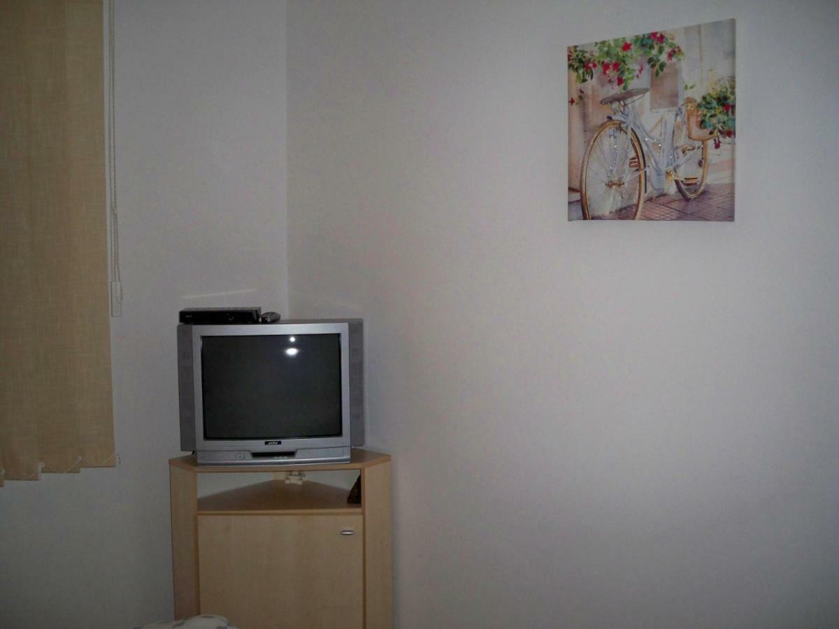 Apartmani Perkovic Baska Voda Ngoại thất bức ảnh